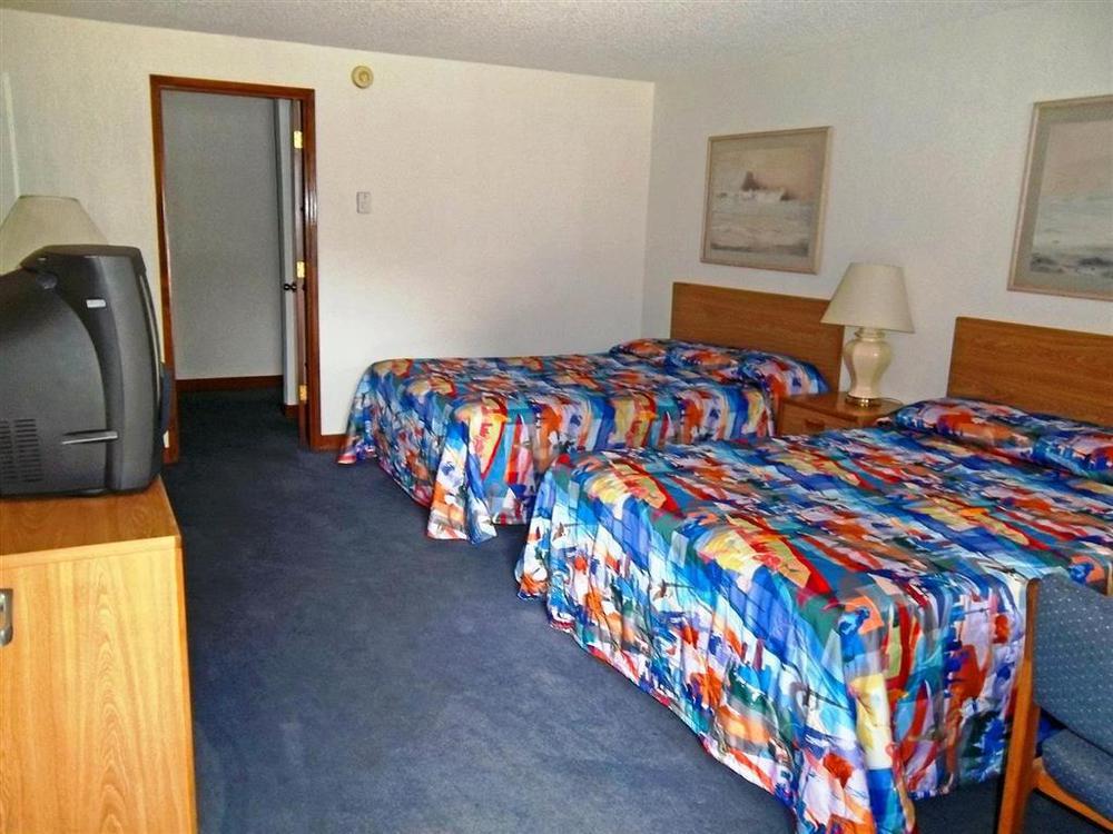 Motel 6 Gold Beach Room photo