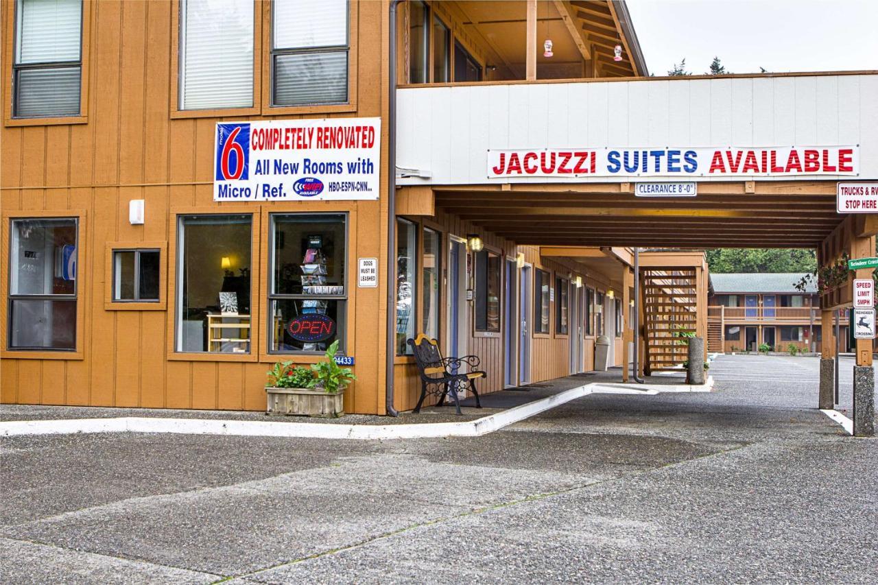 Motel 6 Gold Beach Exterior photo